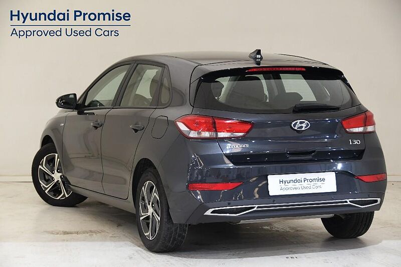 Hyundai i30 1.0 TGDI Klass LR 48V 120